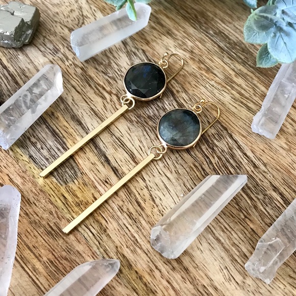 24K Gold Labradorite Drop Earrings - Picture 4 of 6